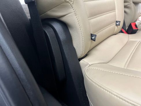 Used 2024 Ford Edge SEL image 18