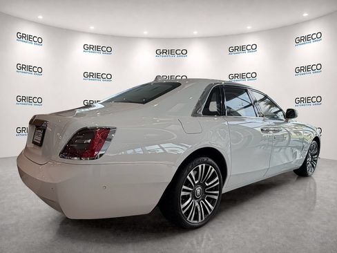 Used 2024 Rolls-Royce Ghost AWD/4WD image 15