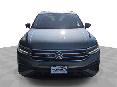 Used 2022 Volkswagen Tiguan SE