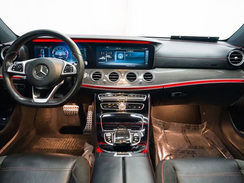 Used 2017 Mercedes-Benz E 43 AMG 4MATIC Sedan image 9