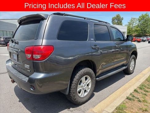 Used 2013 Toyota Sequoia SR5 w/ Premium Pkg AWD/4WD image 10