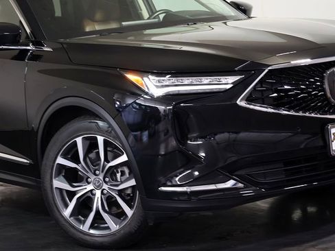 Certified 2024 Acura MDX SH-AWD w/ Technology Package image 8