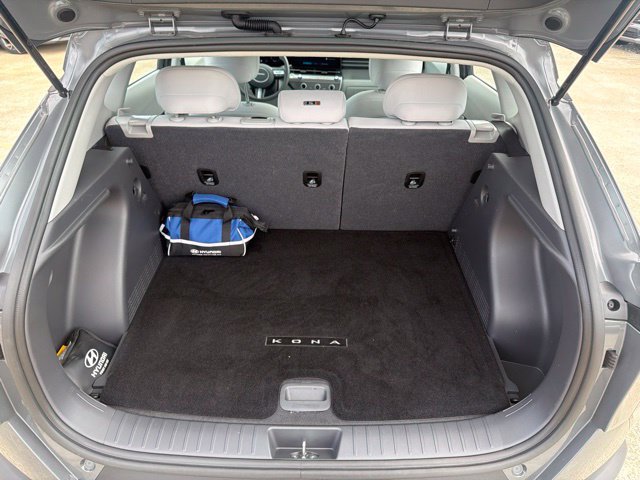 Used 2026 Hyundai Kona SE FWD image 21