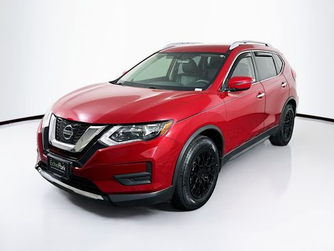Used 2017 Nissan Rogue S w/ Appearance Package FWD image 3