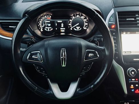 Used 2017 Lincoln MKC Reserve w/ Lincoln MKC Climate Package image 29