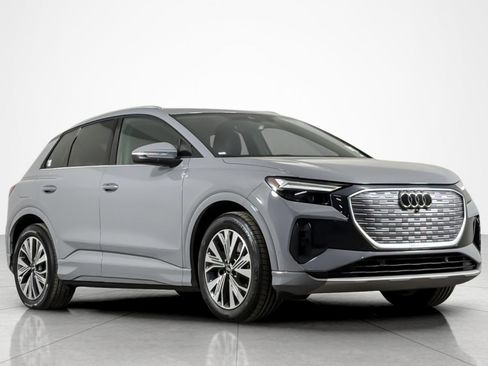 Used 2025 Audi Q4 e-tron Premium RWD image 7