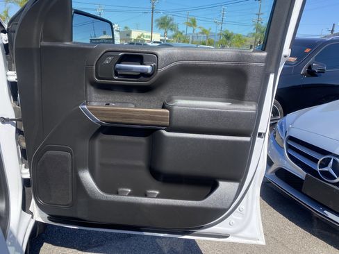 Used 2019 Chevrolet Silverado 1500 LT w/ All-Star Edition image 22