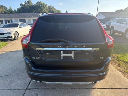 Used 2016 Volvo XC60 T5 Premier w/ Protection Package FWD image 10