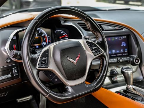 Used 2018 Chevrolet Corvette Stingray Convertible Z51 2LT RWD image 20