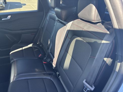Used 2025 Ford Escape ST-Line Select image 13