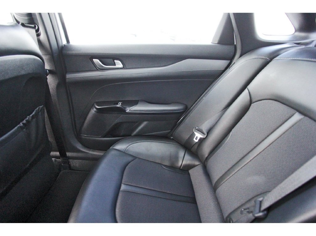 Used 2021 Kia K5 GT-Line AWD/4WD image 12