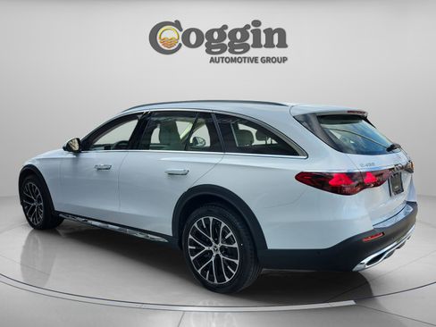 New 2026 Mercedes-Benz E 450 4MATIC All-Terrain Wagon image 4