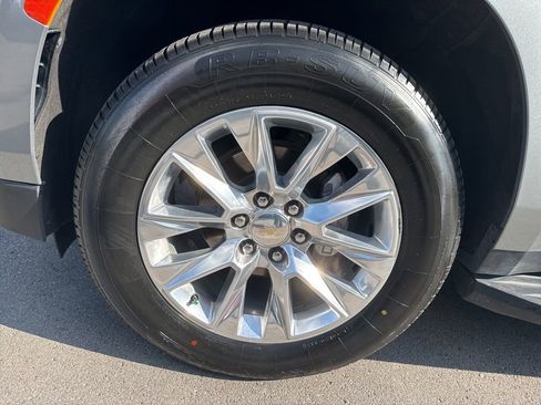 Used 2024 Chevrolet Tahoe Premier AWD/4WD image 33