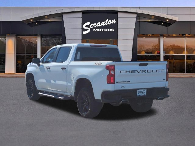 Used 2022 Chevrolet Silverado 1500 LT Trail Boss w/ Bed Protection Package AWD/4WD image 3