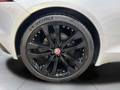Used 2019 Jaguar F-TYPE Convertible RWD image 56