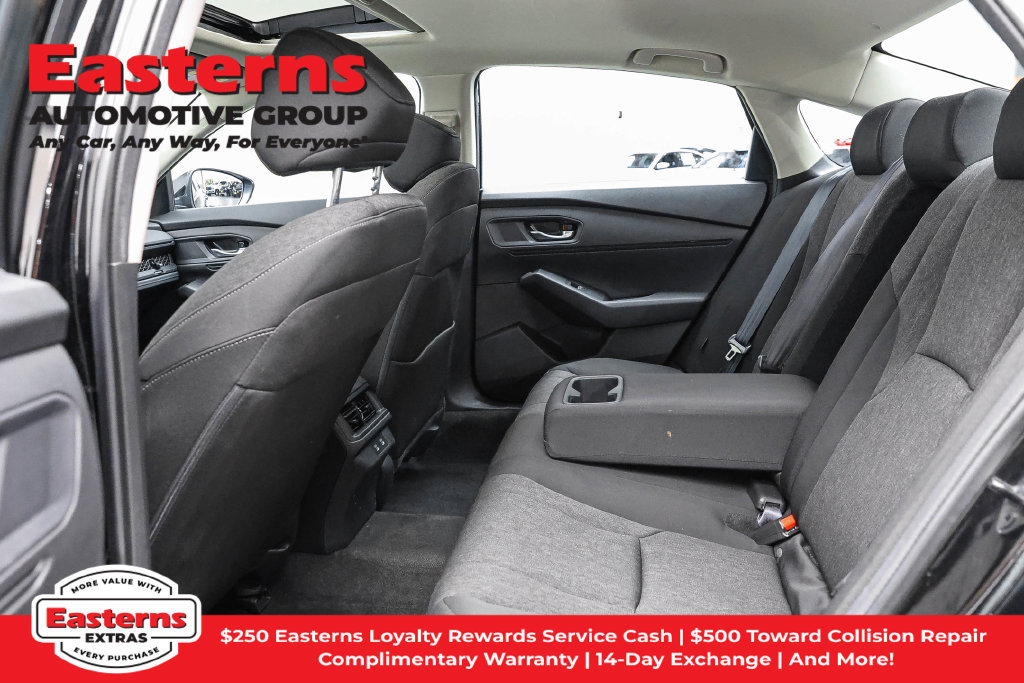 Used 2025 Honda Accord SE image 22