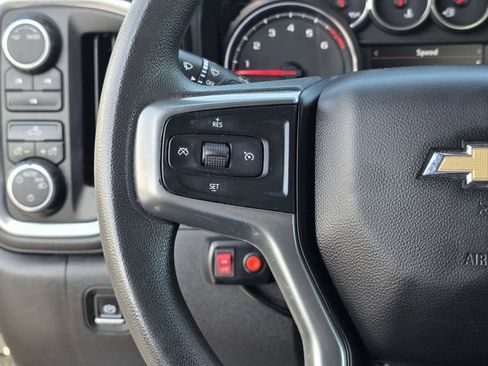 Used 2022 Chevrolet Silverado 2500 LT AWD/4WD image 22
