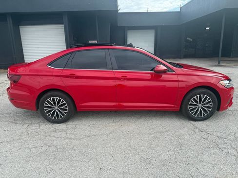 Used 2021 Volkswagen Jetta SE FWD image 5