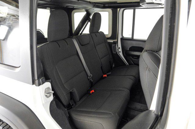Used 2021 Jeep Wrangler Unlimited Sport AWD/4WD image 43