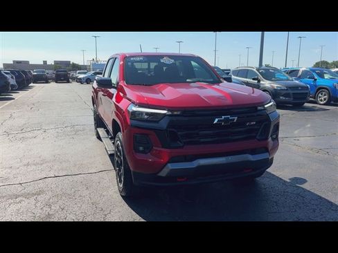 Certified 2026 Chevrolet Colorado Z71 w/ Z71 Convenience Package 2 AWD/4WD image 3