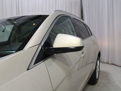 Used 2011 Cadillac SRX Luxury FWD image 35