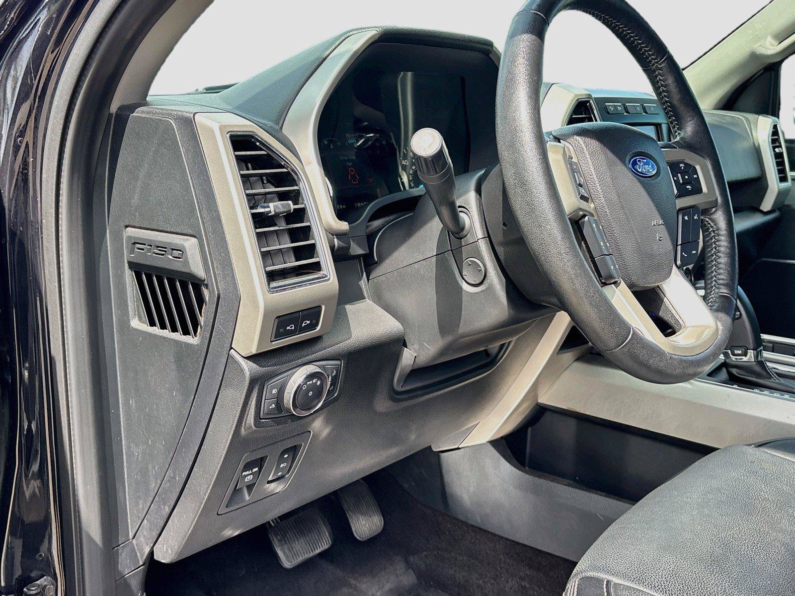 Used 2020 Ford F150 Lariat w/ Equipment Group 502A Luxury AWD/4WD image 10