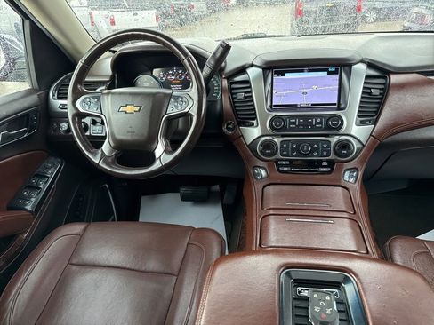 Used 2018 Chevrolet Suburban Premier image 14