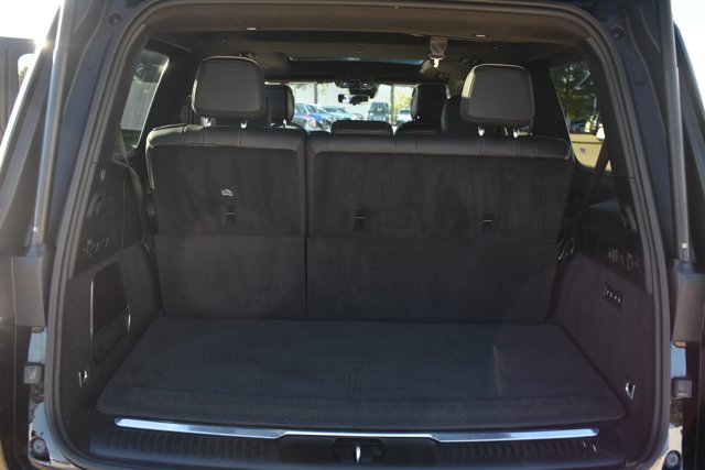 Used 2023 Jeep Grand Wagoneer Series II AWD/4WD image 20