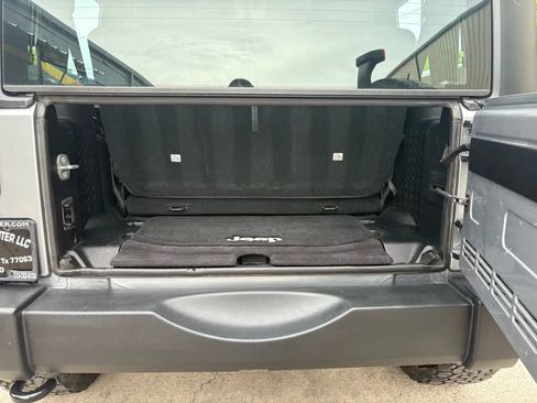 Used 2014 Jeep Wrangler Sport image 7