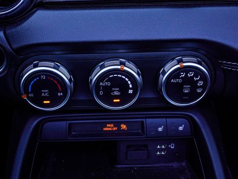 Used 2023 MAZDA MX-5 Miata Grand Touring image 18