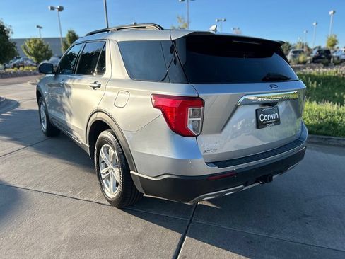 Used 2020 Ford Explorer XLT w/ Equipment Group 202A AWD/4WD image 6