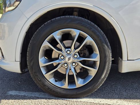 Used 2019 Dodge Durango GT RWD image 31
