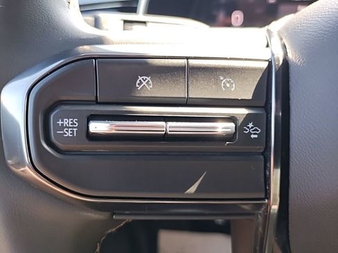 Used 2025 GMC Canyon AT4 w/ Nightfall Edition image 29