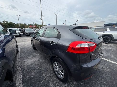 Used 2013 Kia Rio EX FWD image 9