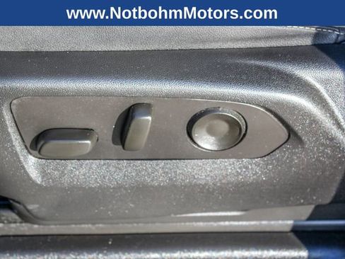 Used 2023 GMC Yukon SLT image 20