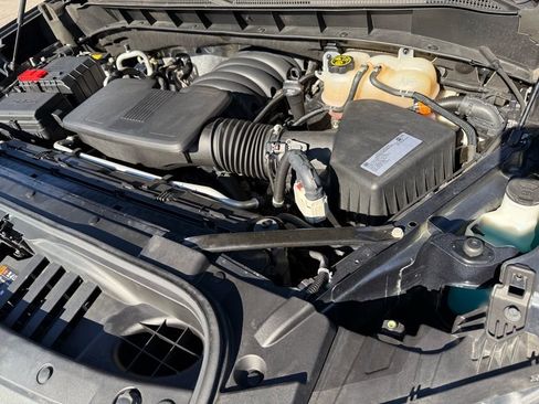 Used 2021 Chevrolet Silverado 1500 LT w/ Bed Protection Package image 34