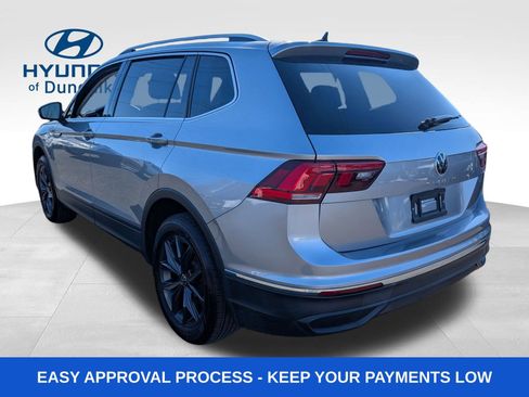 Used 2024 Volkswagen Tiguan SE image 3