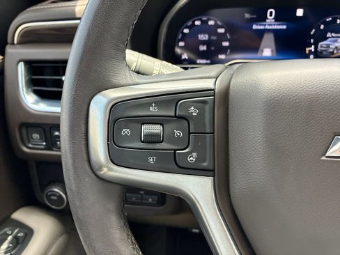Used 2022 Chevrolet Tahoe LT w/ LT Signature Package RWD image 28