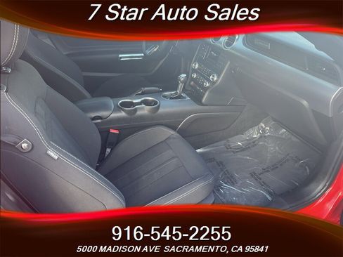 Used 2019 Ford Mustang GT image 12