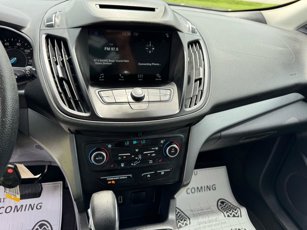 Used 2018 Ford Escape SE w/ SE Sync 3 Package AWD/4WD image 30
