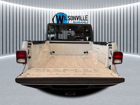 Used 2020 Jeep Gladiator Sport w/ Quick Order Package 24S AWD/4WD image 9