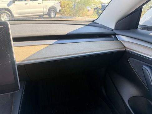 Used 2022 Tesla Model 3 Base image 20