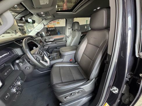 Used 2024 GMC Sierra 1500 Denali w/ Technology Package image 22