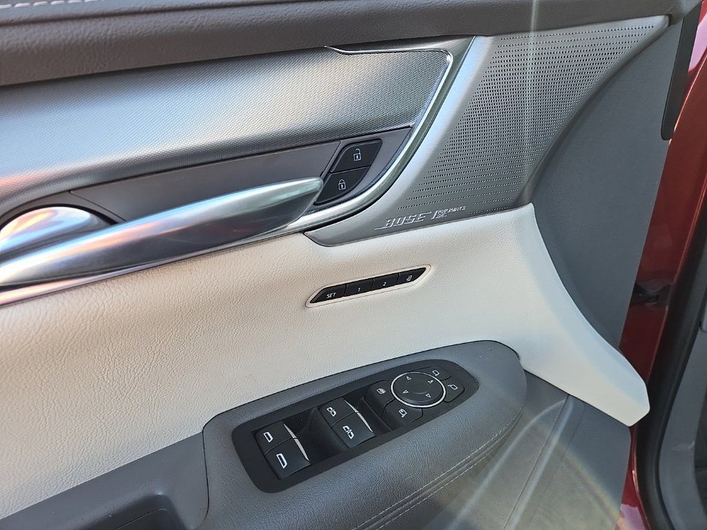 Certified 2023 Cadillac XT5 Premium Luxury w/ Technology Package FWD image 17