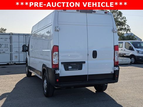 Used 2021 RAM ProMaster 2500 w/ Convenience Group image 6