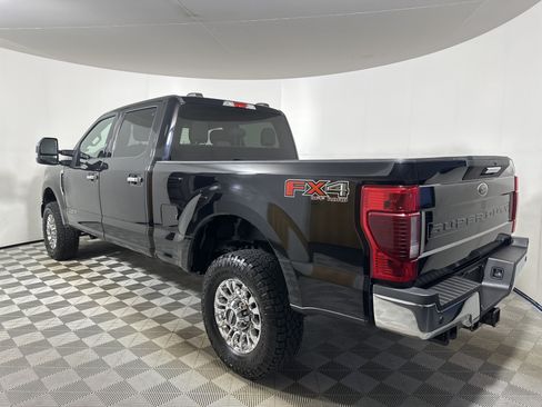 Used 2020 Ford F350 XLT w/ XLT Premium Package AWD/4WD image 5