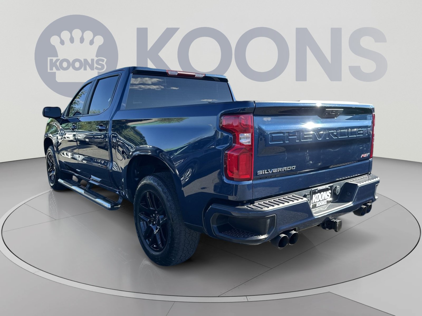Used 2023 Chevrolet Silverado 1500 RST w/ Z71 Off-Road Package AWD/4WD image 8