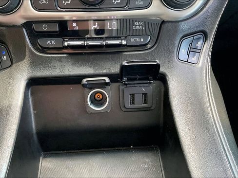 Used 2018 GMC Yukon SLT w/ Premium Edition RWD image 25