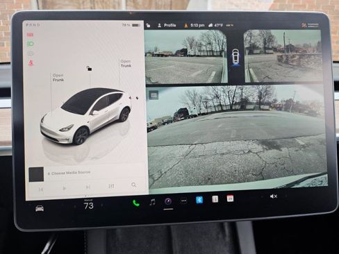 Used 2024 Tesla Model Y Long Range image 39