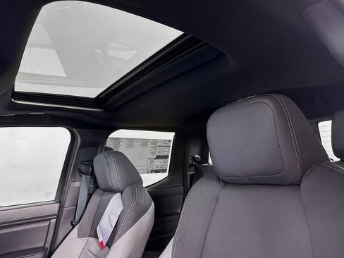 New 2025 Toyota Tacoma TRD Off-Road image 33